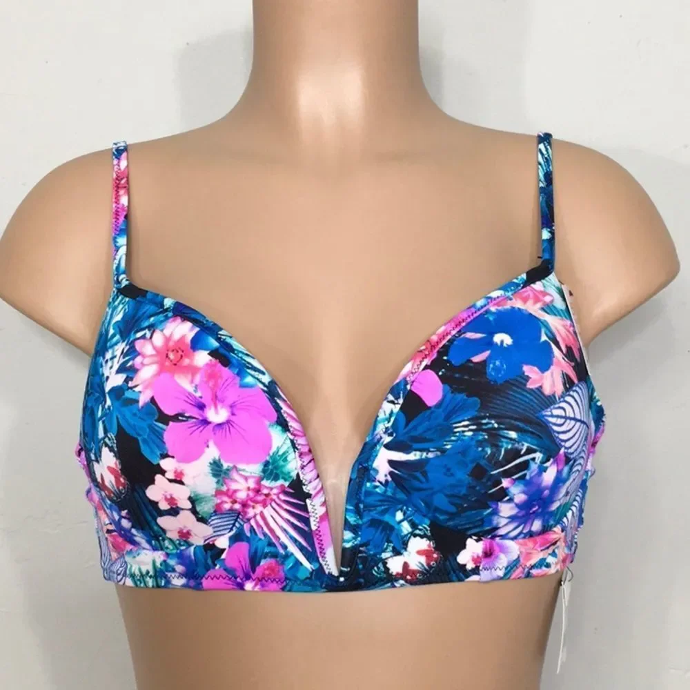 New. Strappy Tropical bra sized bikini set. 34/B-C